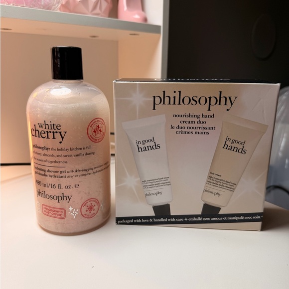 Philosophy Other - Philosophy shower gel bundle